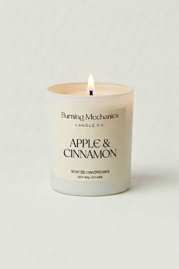 Apple & Cinnamon - Standard Candle White
